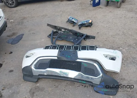 2018 Jeep Grand Cherokee Limited 4X4 from USA, damaged, VIN 1C4RJFBG7JC450472